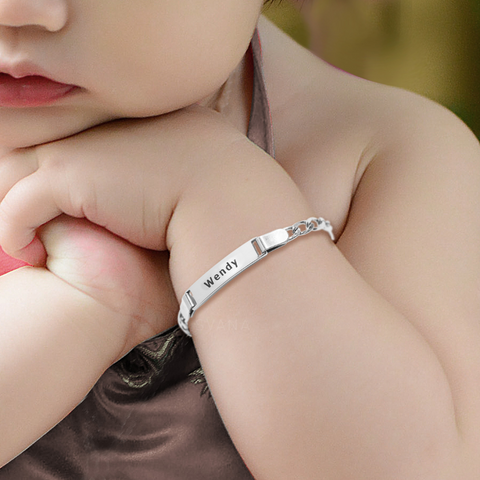 baby wearing silver Personalized Baby Name Bracelet