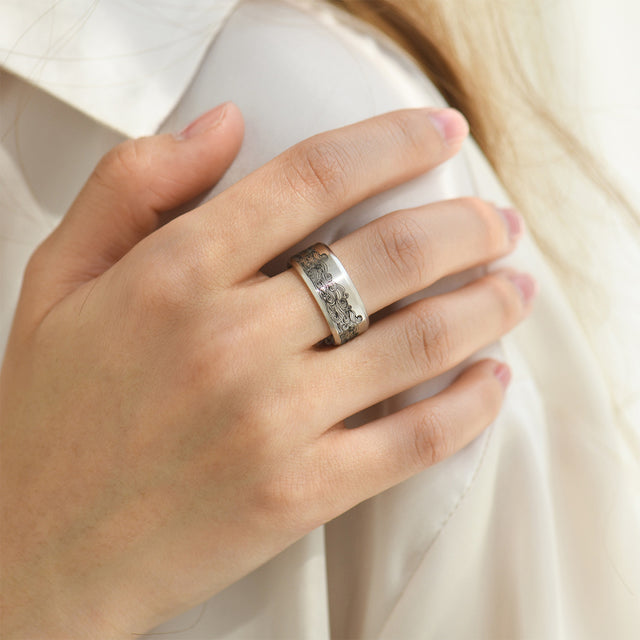 model wearing Personalized Wave Ring