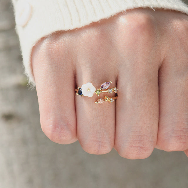 Model wearing the To My Granddaughter, “A Link That Can Never Be Undone” Crystal White Blossom Ring