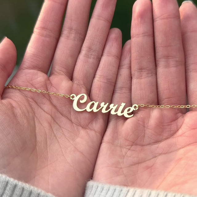 Personalized Script Name Necklace loop video